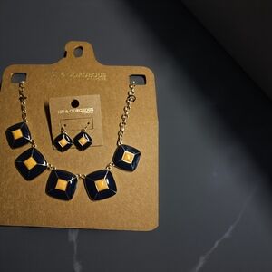 1st & Gorgrous by Carolee Navy and Gold Necklace with earrings